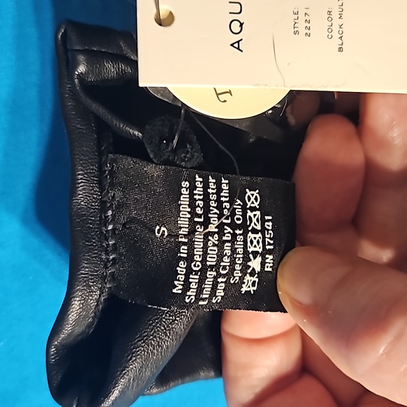 Size small leather gloves - Picture 3 of 6